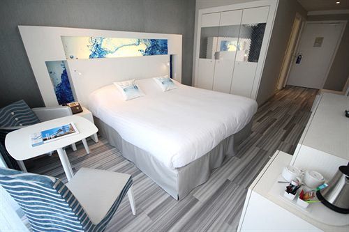 Josse Hotel
